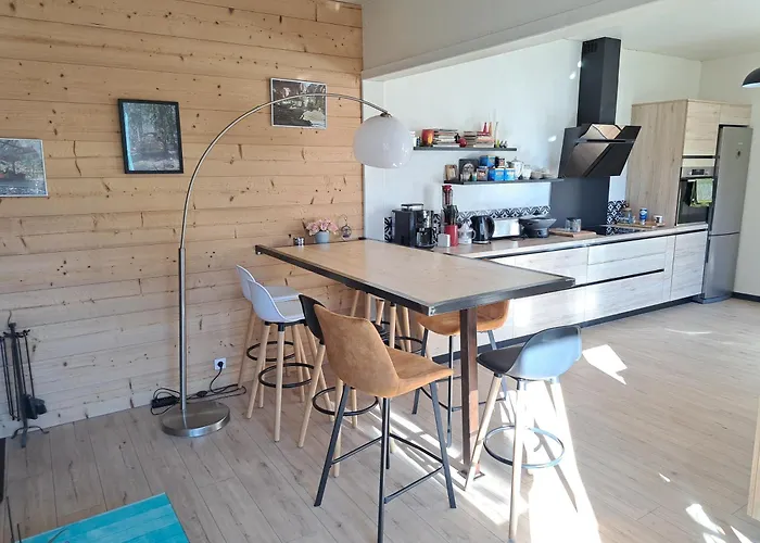 בית נופש Chez Laetitia ג'רארדמר